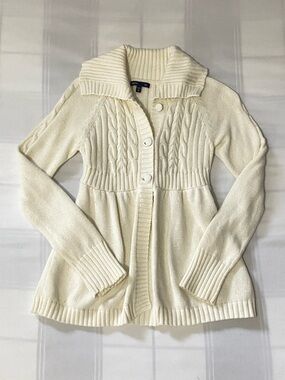 Gap Cable Knit Babydoll Button Up Sweater